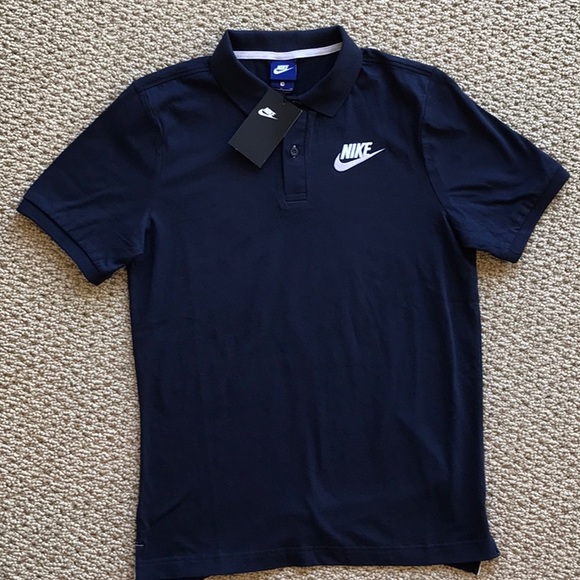 blue nike polo shirt